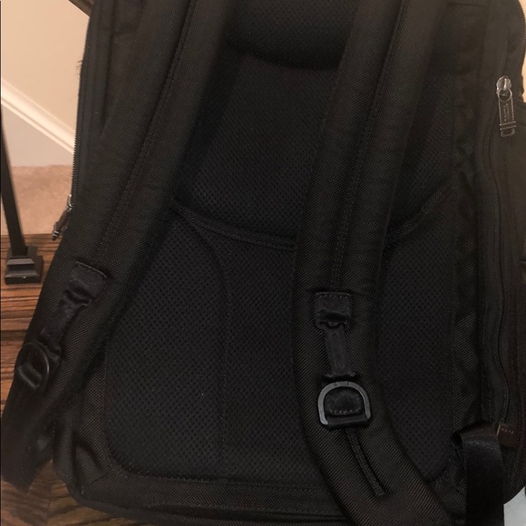 Tumi backpack - Picture 3 of 4